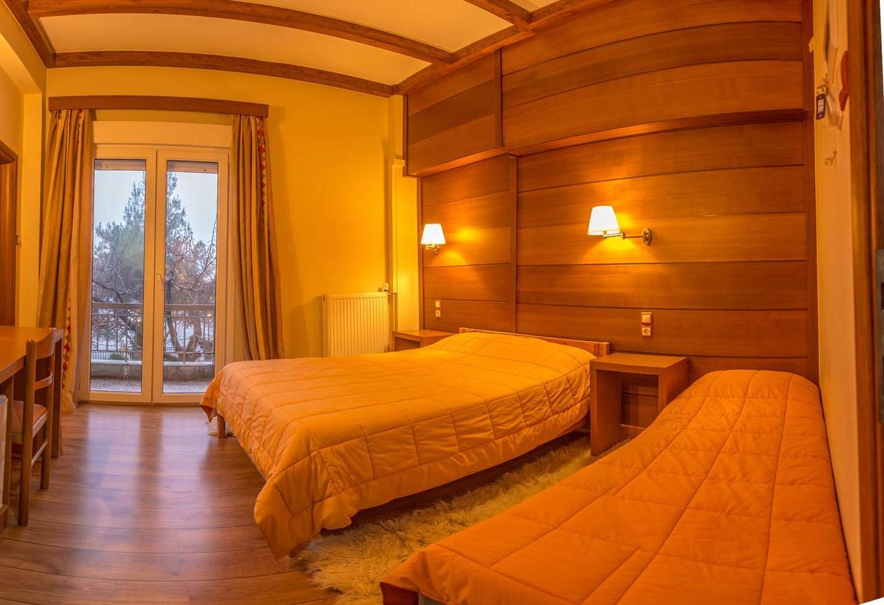 Hotel Steni Стени-Дирфиос Экстерьер фото
