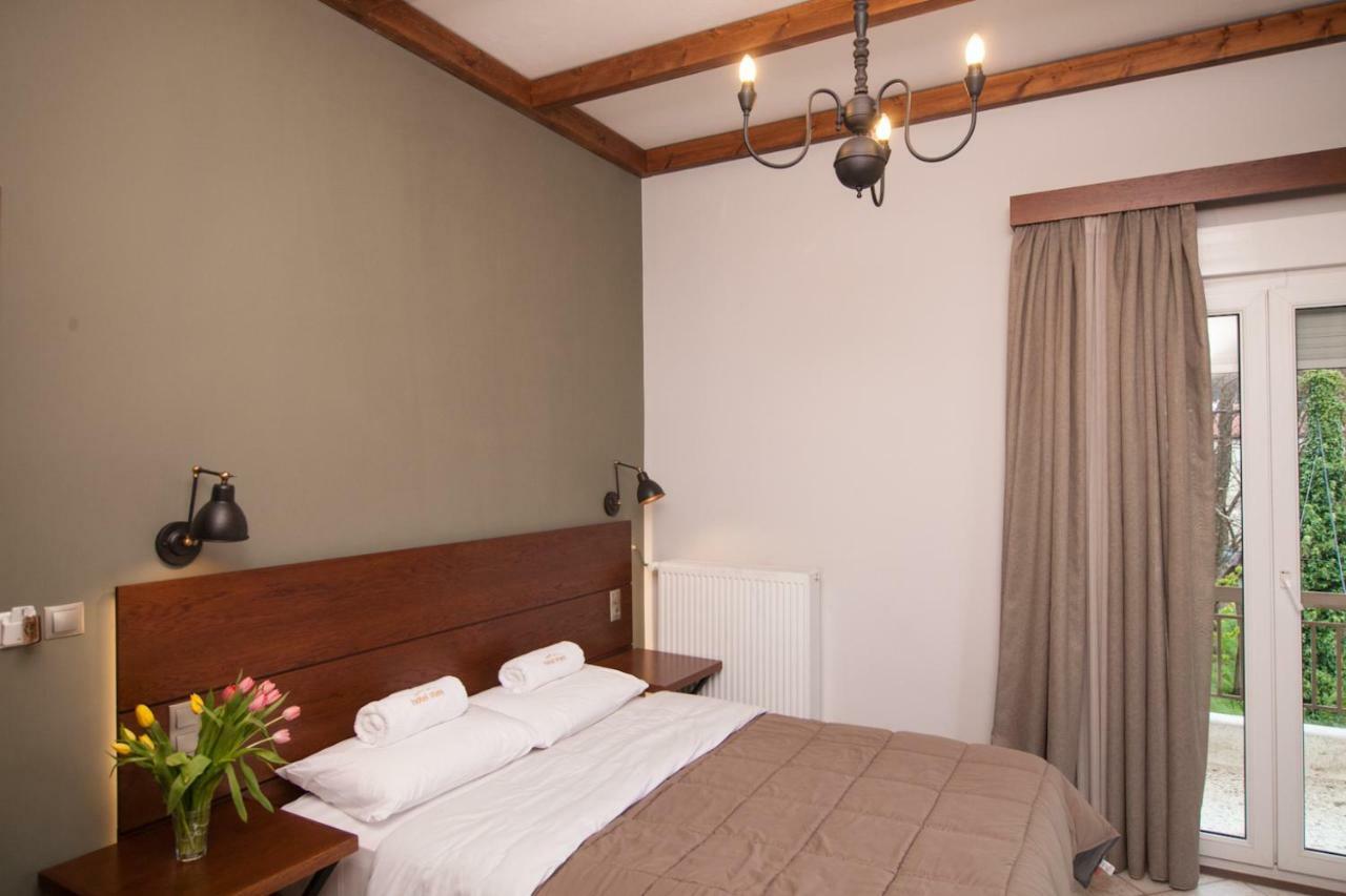 Hotel Steni Стени-Дирфиос Экстерьер фото